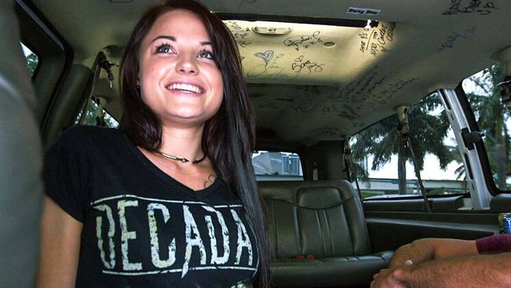 Amateur Brunette Trades Sex for Bus Ride
