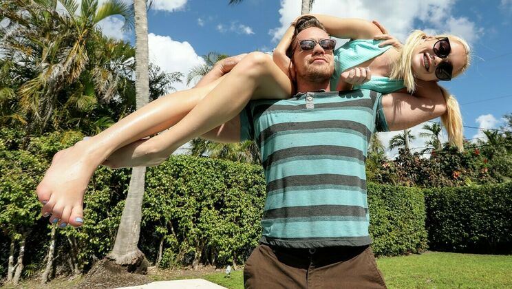 Blonde Amateur With Big Cock