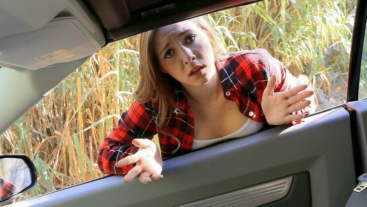 [StrandedTeens] - Hayden Gives Head for a Ride - Hayden Hennessy