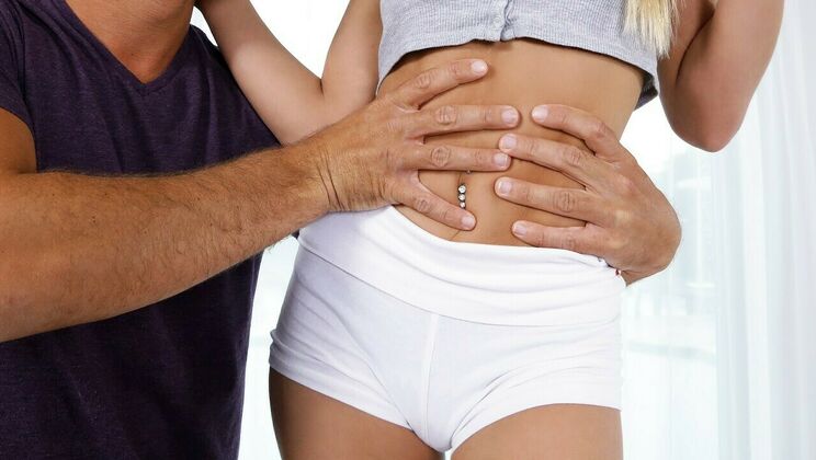 Sydney's Petite and Playful Pussy