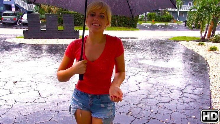 Outdoor South Blowjob