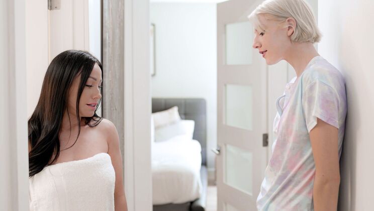 [Girlsway] - Big Tit Brunette Teens