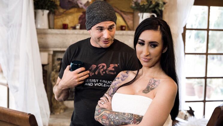 [OutOfTheFamily] - Stepmom Lily Lane's Insatiable Ass Hunger - Nathan Bronson - Lily Lane