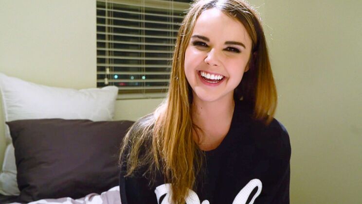 [PrettyDirty] - BTS with a Busty Brunette: Dillion Harper Exposed