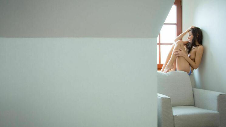 [SexArt] - Lonely Girl Masturbation - Michaela Isizzu