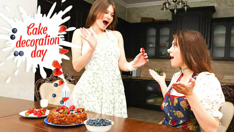 [ClubSweethearts] - Brunette Skirt And Socks