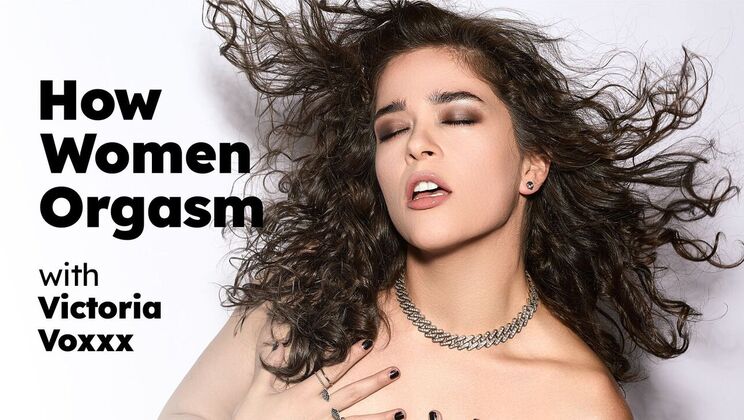 [AdultTimePilots] - Vintage Victoria Voxxx Solo Action