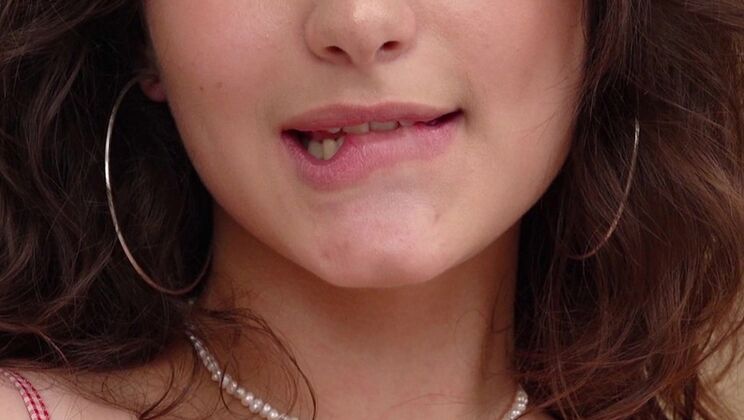 [ErikaKortiStudio] - Lola Bredly's Facefucking and Deepthroat Debut