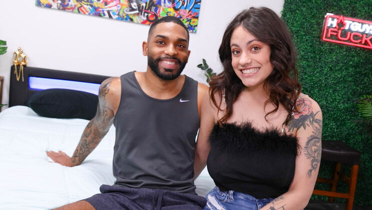 [HotGuysFuck] - James Harp's Athletic Body Turns On Melody Foxx In Interview