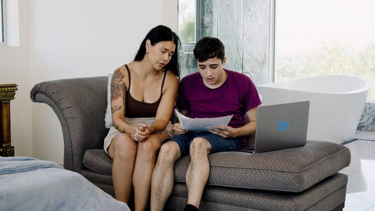 [RealityJunkies] - Stepson's Temptation: Stepmom's Big Tits - Ricky Spanish - Dana Vespoli