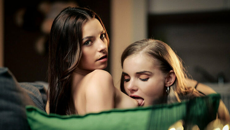 [SexArt] - Puffy Nipples and Panties Fun - Massy Sweet - Fibi Euro