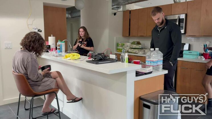 Muscle Mansion Mayhem - Day 5