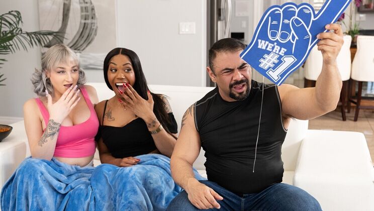 [TransAngels] - Leilani and Haven's Slam Dunk Blowjob Party - Leilani Li - Haven Rose