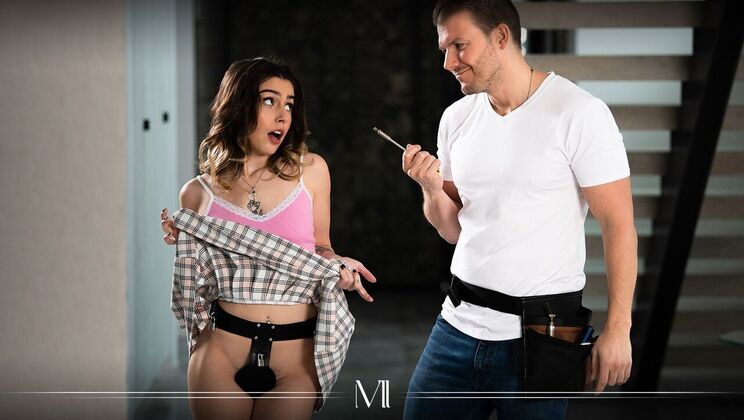 Codey Steele Fucks Brunette Hard