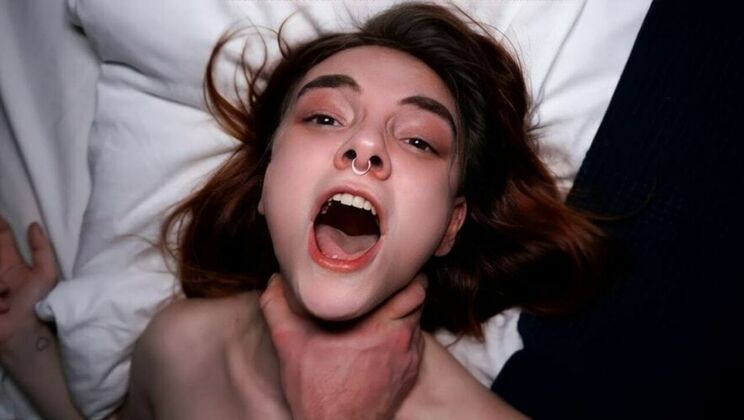 Hardcore Amateur Action - Brunette Get Bleached