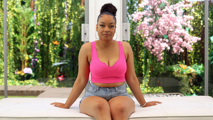 [NetVideoGirls] - Reverse Cowgirl Casting Call - Sarah