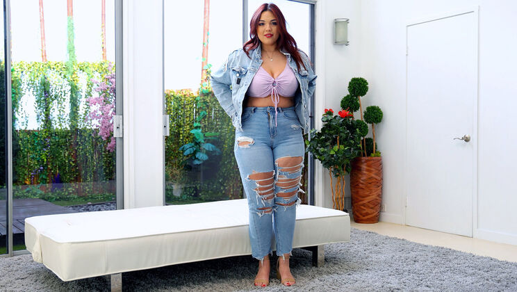 Scarlett Fucks for the Role