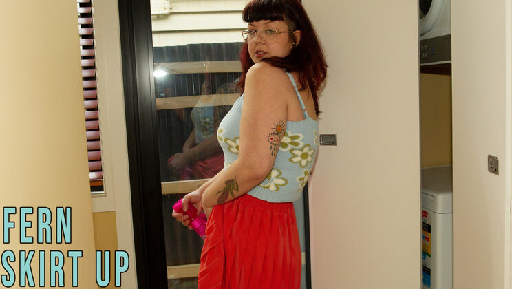 [GirlsOutWest] - Fern's Solo Naked Adventure - Fern