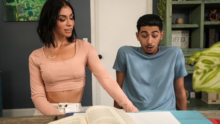 [MomIsHorny] - Help My Stepmom - Diego Perez - Venus Valencia