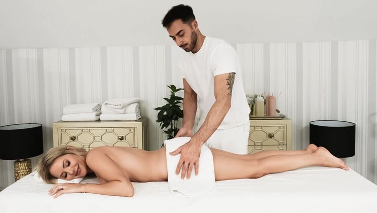 [RKPrime] - Big Tits Massage with Maya Rose and Francis X