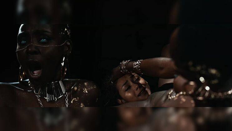 [Parasited] - Veronica Leal & Zawaadi: Lesbian Fetish Squirt Show