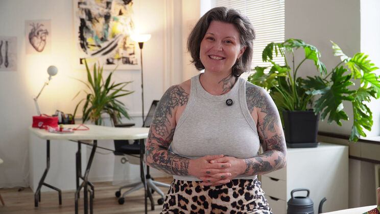 [Ersties] - Bondage Session With A Twist - Karyn's Explicit Pick - Lola L (Ersties) - Dolly (Ersties)