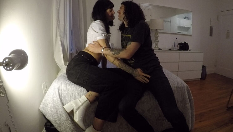 [Ersties] - Spanking & Toys: Allie's NYC Adventure