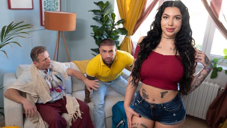 [FakeHostel] - Gagging & Facial for Sexy Short Hair Babe - George Uhl - Nestor Zarc - Sexy Nala