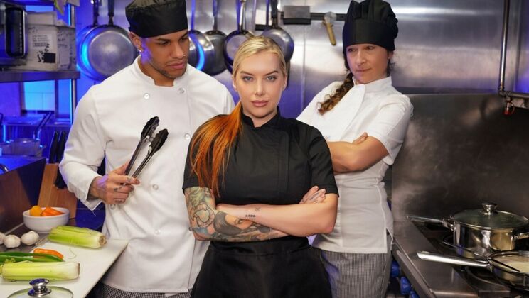 [DigitalPlayground] - Big Cock Chef Fills Both Holes: Anal Doggystyle and Cumshot Clean-Up - Cubbi Thompson - Mike Ox