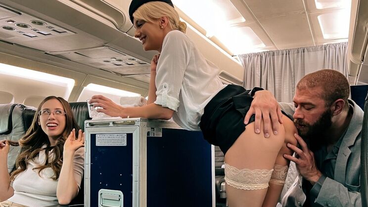 Kenna's Small Ass Takes Anal & Stand and Carry