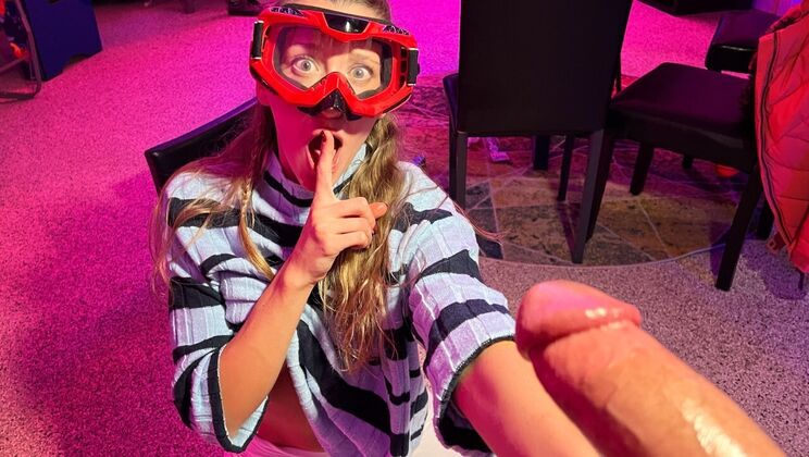 [Let'sPostIt] - Addison Vodka Reverse Cowgirl and Missionary Fuck