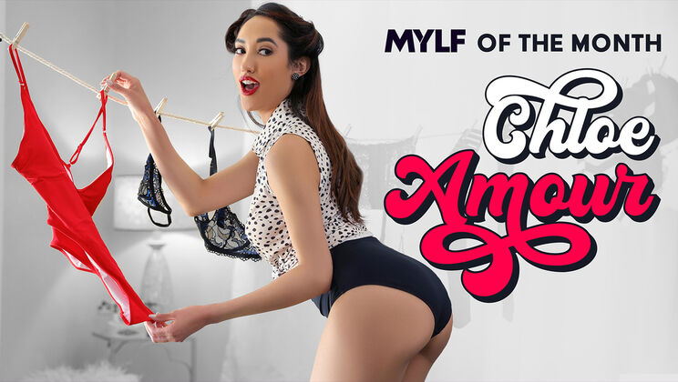 Chloe Amour's Happy Milf Day Surprise