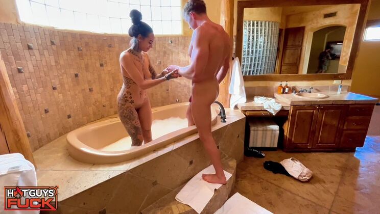 Cody Kaladin fucks Ivy Steele from secret angle