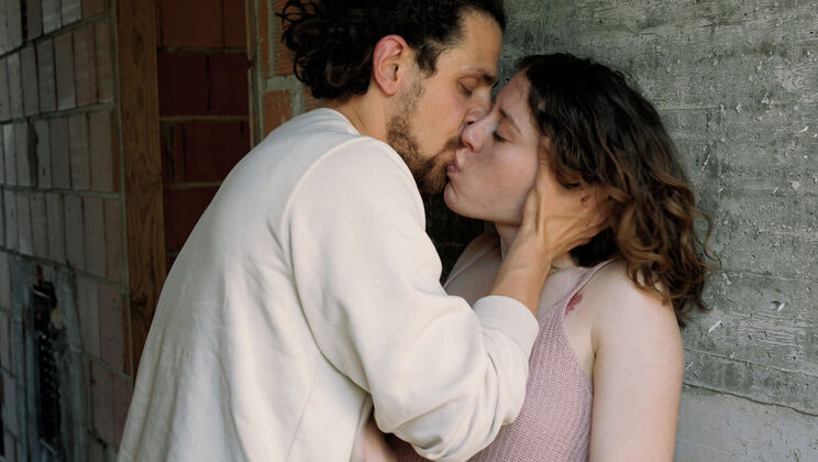 Curly Hair Babe Arden Kisses Tommy Deep