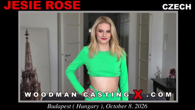 Jesie Rose takes double penetration