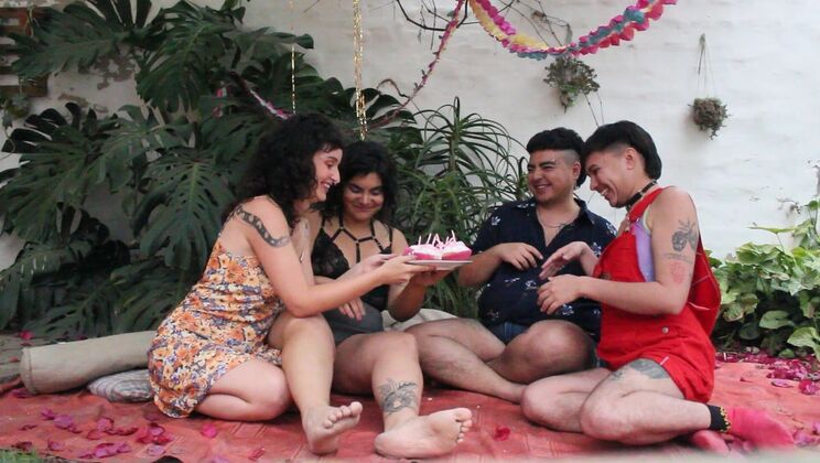 Lina & Luna, Gin & Jano: Cowgirl & Reverse Cowgirl Foursome